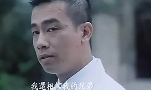 陈小春比应采儿大几岁?