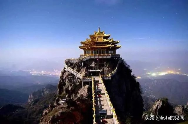 你觉得现在的综艺节目最大的看点在哪里？