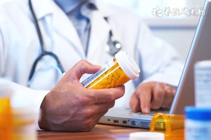 育儿知识大全：新生儿的正确睡姿