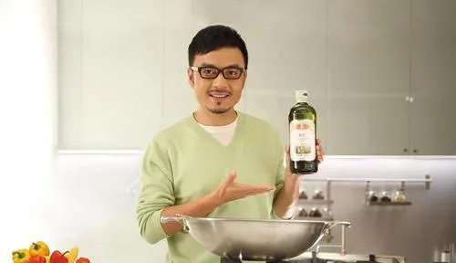 汪涵代言翻车，一句道歉就能过去吗？