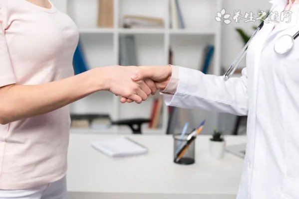 减大腿肚最快运动方法 让你最快hold住短裙的运动