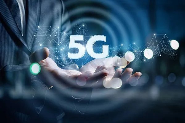 张朝阳再谈5G对人体的危害，你还同意发展5G吗？