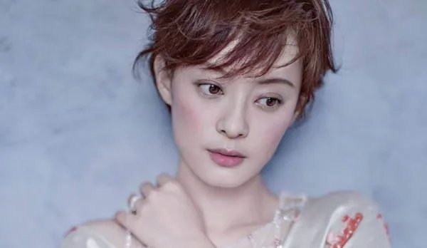 要染发了,深桃木色和深梨木色有什么区别???在线悬赏!!
