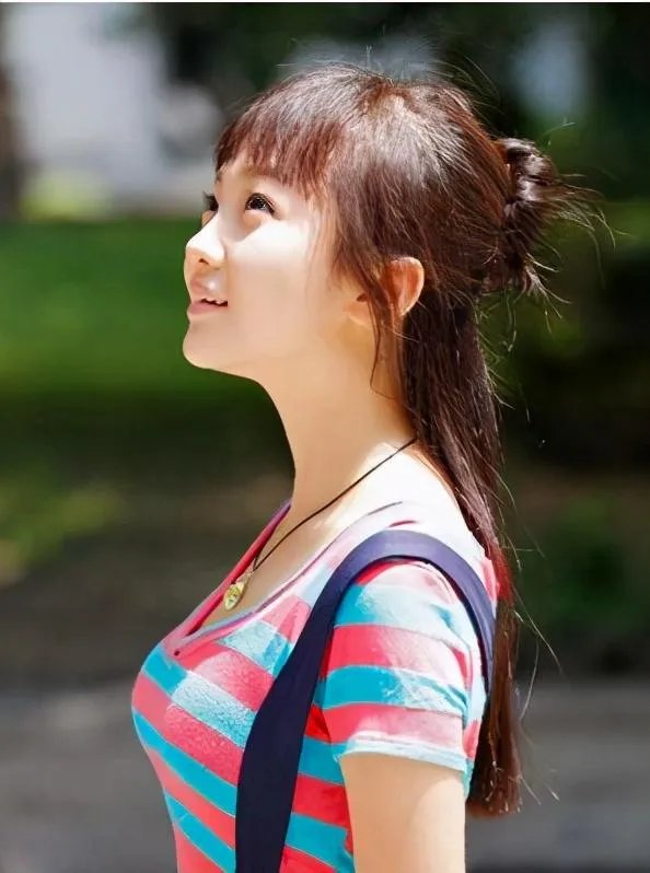 林妙可回应奥运会假唱:一个什么都不懂的孩子,为什么被“骂”了12年?
