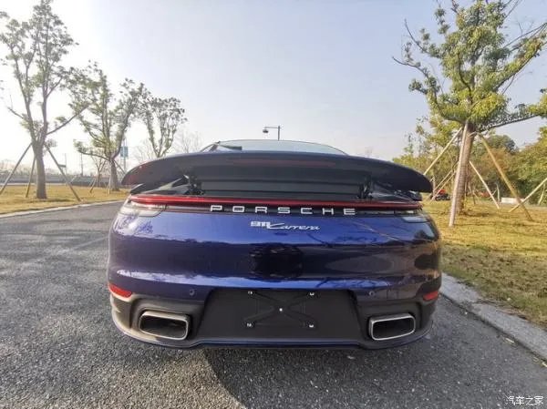2020款保时捷911carrera，谈谈自己的心得体会吧！