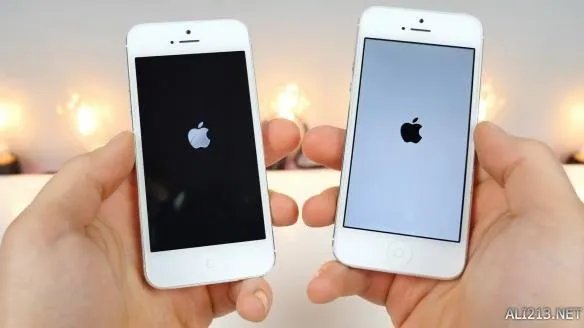 iOS 9 vs iOS 6流畅性大对比!老手机还是用老系统吧
