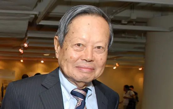 杨振宁允许妻子改嫁,遗产分配让人意外,翁帆为何伤心不已呢?