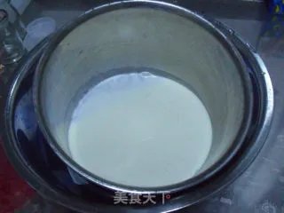 草莓冰激凌