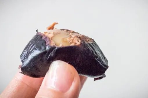 如何才能快速剥菱角?