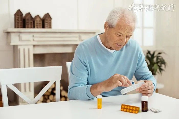 林丹里约奥运会中途换拍  林丹换拍视频地址 林丹用的什么球拍（图）