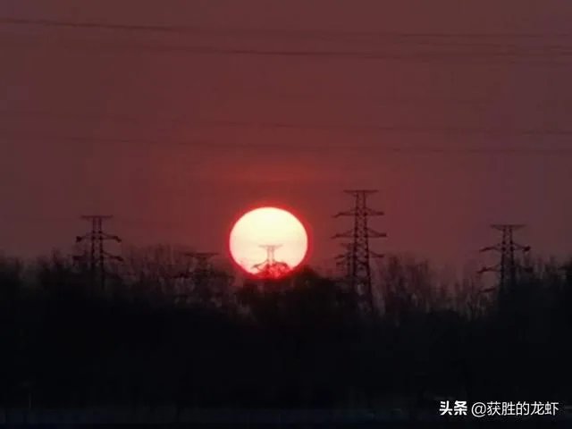 因为这次新冠疫情，中国4月4日举行哀悼活动有什么积极的意义？