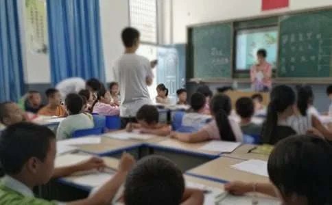 《开学第一课》的观后感800字