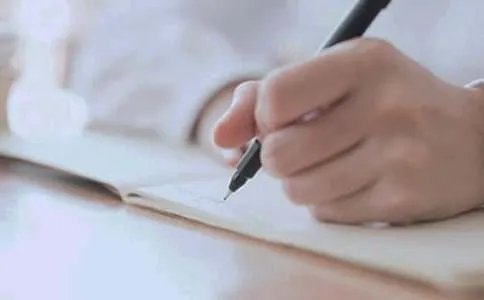 爆竹声声一岁除作文