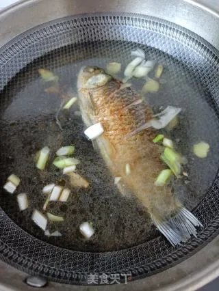 鲫鱼冬瓜汤