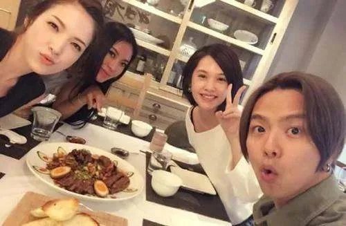 杨丞琳悼念黄鸿升，两人之间到底是什么关系？