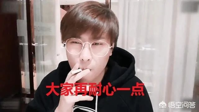 卢本伟微博再次转发正能量内容,是否回归引发网友猜测,你怎么看?