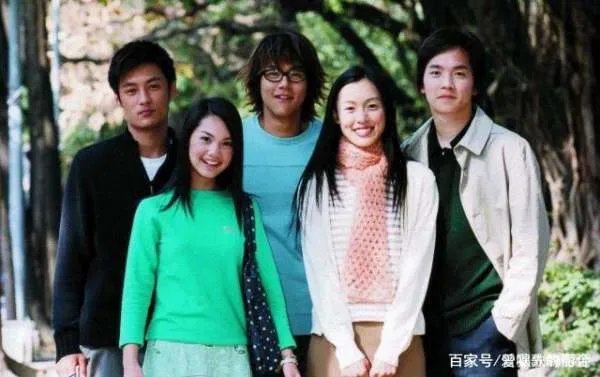 杨丞琳清空社交账号，已为人妻成功洗白自己。你怎么看？