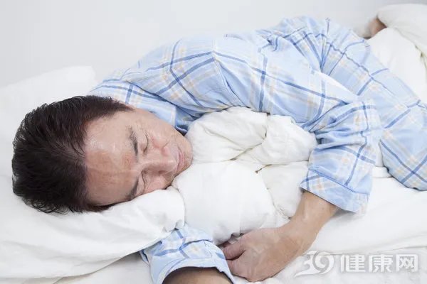怎么去除被褥的尿骚味