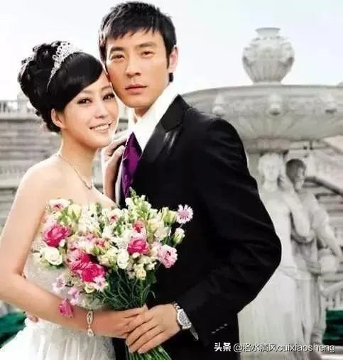 郝蕾宣布离婚是真的吗，你怎么看？