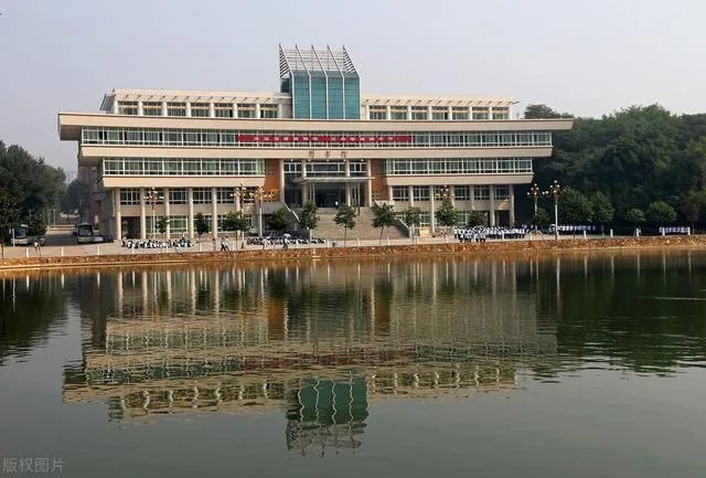 信阳师范学院怎么样？