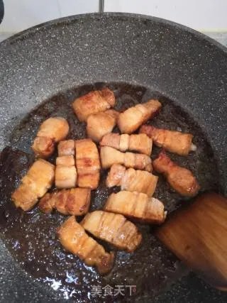 五花肉烧土豆