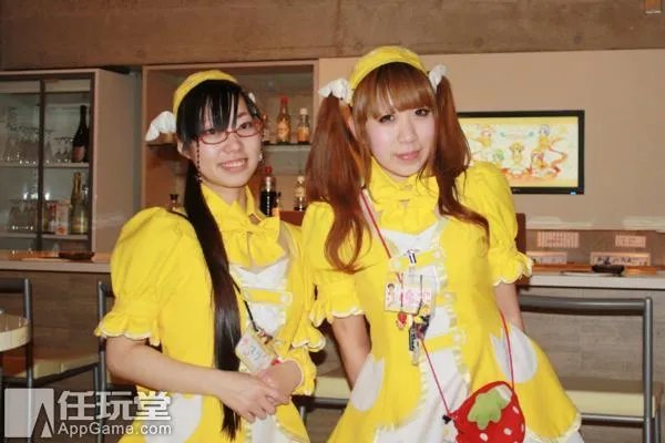 你如何看待女仆咖啡屋?