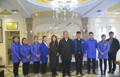 新娘结婚不要彩礼竟收到了市委的礼物和祝福是真的吗？