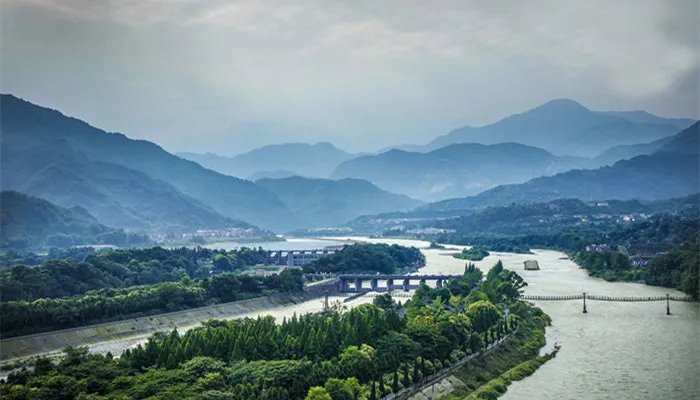 雅安在哪里 雅安在哪里在哪个省份