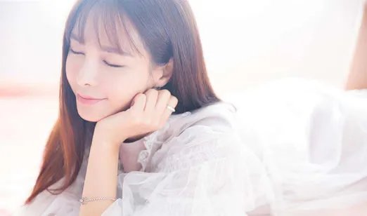 沈梦辰原味惹争议是怎么回事:真相曝光不介意就拿走