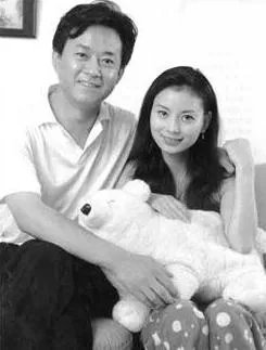 朱军老婆的真照片图:朱军与漂亮老婆的艺术人生