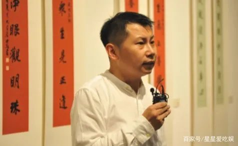 何云伟天桥演出翻车,郭德纲半夜发文感慨,昔日德云一哥为何落得如此局面?