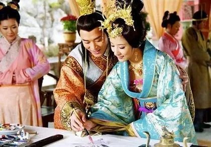 如何评价《好女春华》这部电视剧?