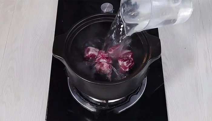 白萝卜炖排骨做法 白萝卜排骨汤怎么做