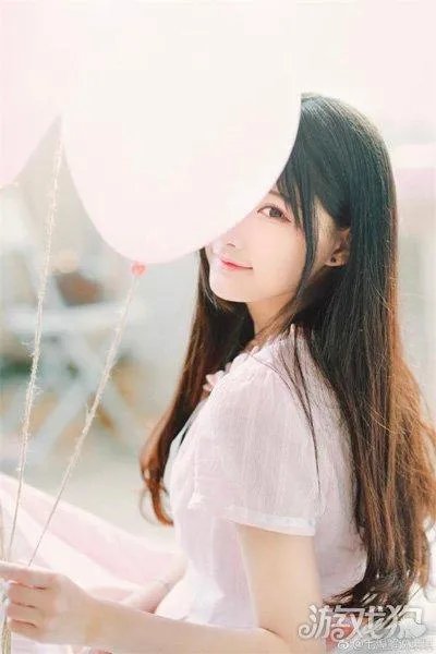 如何评价kpl解说琪琪?