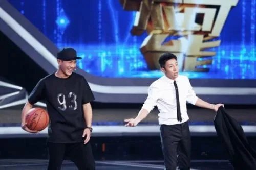自13年以后，为何撒贝宁的微博突然不再更新？