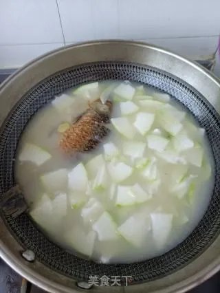 鲫鱼冬瓜汤