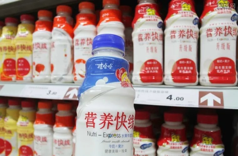 营养快线出彩妆盘 跨界营销瞄中美妆市场