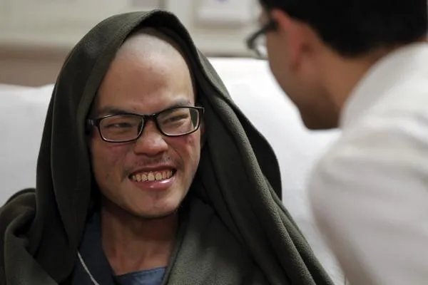 台情侣被困喜马拉雅山47天约定谁先死吃谁,你怎么看?