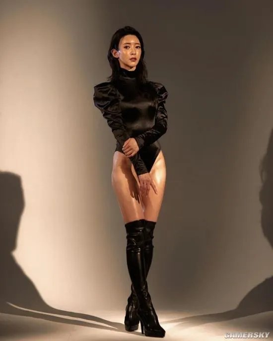 抹油肌肉着实亮眼 韩国田径女神天使脸蛋走红