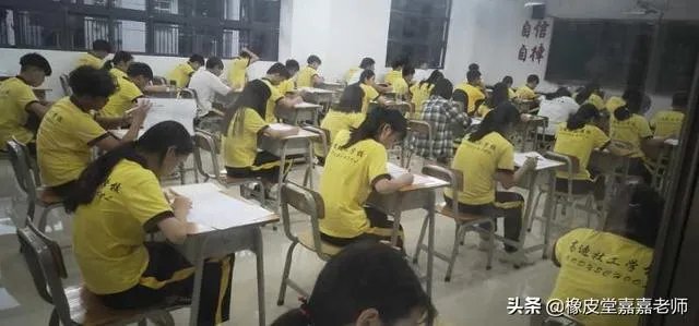 南宁一职业技校16岁男生深夜坠亡,警方排除刑案, 你怎么看?