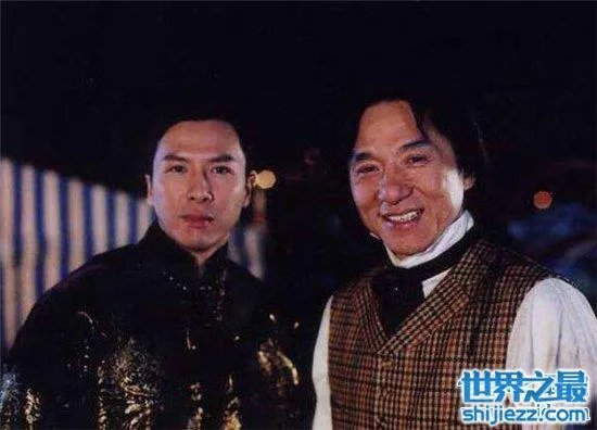 甄子丹身高官方数据175CM 然而真实身高却不尽人意