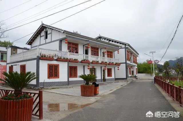 在乡村建设一栋诗意栖居的乡村别墅是否可行?