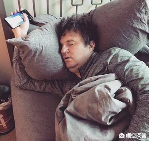 火箭队总经理莫雷的年薪收入什么水平?