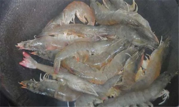 如何做虾?