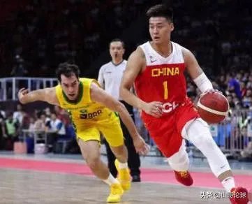 周琦缺战郭艾伦伤退中国男篮70:73巴西两连败,如何评价本场比赛?
