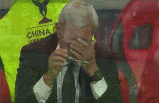京媒称国脚签下行为承诺书,严重违约者开除出国足,你是怎么看的?