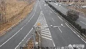 山东一司机在高速上仅1分钟驾照被扣30分,你怎么看?