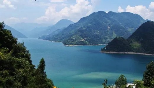 湖北旅游景点排名前十的是那些啊?