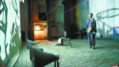 张艺谋新片《一秒钟》即将上映,这部作品主要讲述了什么?