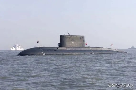 印度国产核潜艇到底是什么样子?为什么造价堪比大型航母还差点创造一项纪录?
